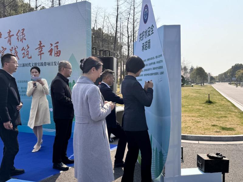 南通崇川：微光成炬绘生态丹青，文明实践谱长江华章